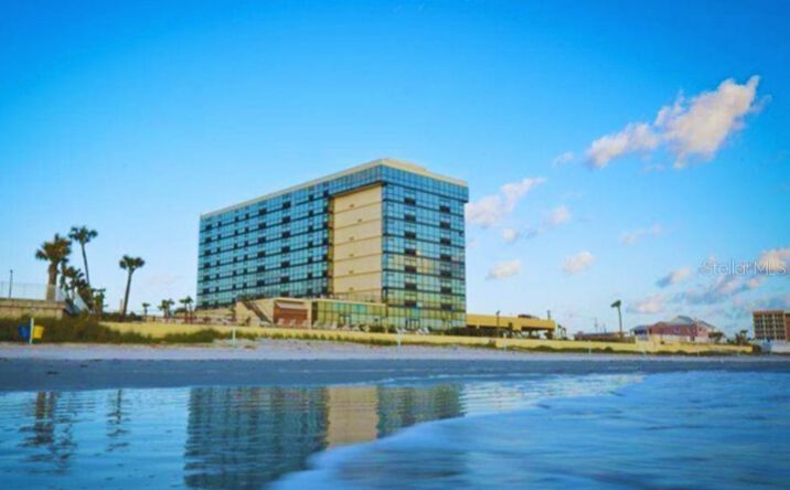 Pictures of Multifamily property located at 1909 S Atlantic Ave, Daytona Beach, FL 32118 for sales - image #1