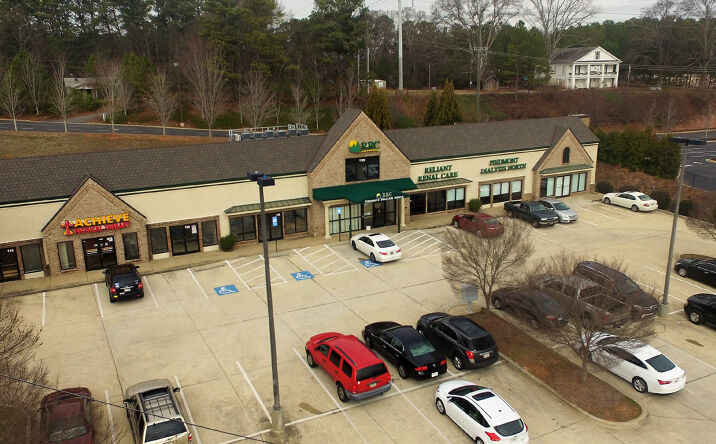 Pictures of Retail property located at 1720 Powder Springs Road Southwest, Marietta, GA 30064 for comps - image #1