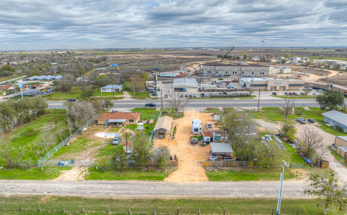 Pictures of Land property located at 1436 TX-46, New Braunfels, TX 78130 for sales - image #1