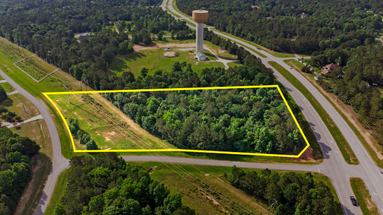 401 Fish Creek Thoroughfare, Montgomery, TX 77316