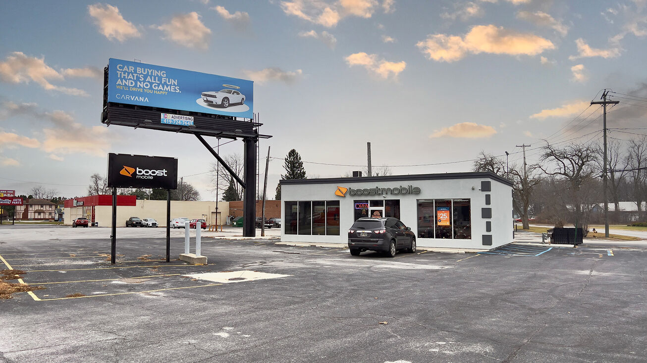 2310 Woodville Rd, Oregon, OH 43616 Retail Property for Sale 2310