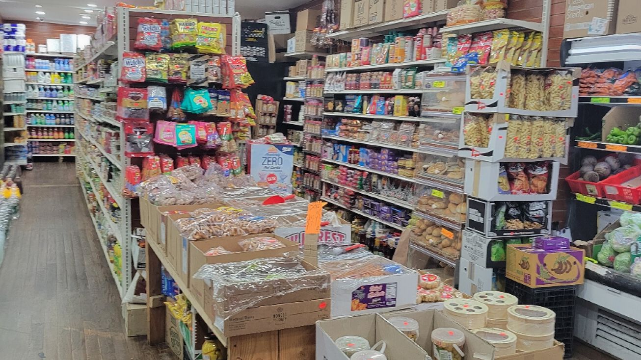 8402 5th Ave, Brooklyn, NY 11209