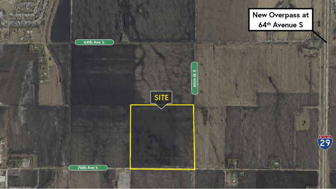 7289 45th St S, Fargo, ND 58104