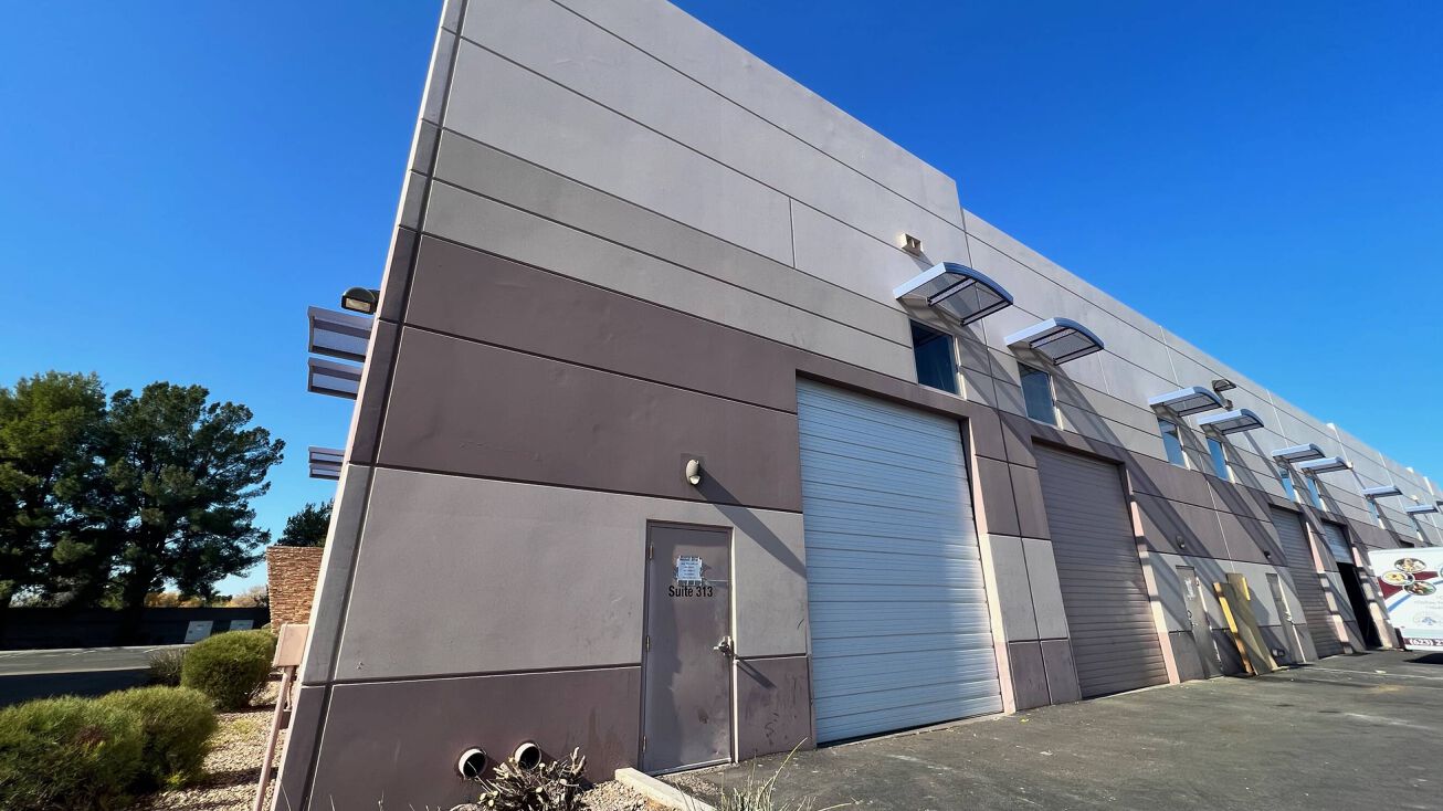 9299 W Olive Ave, Peoria, AZ 85345