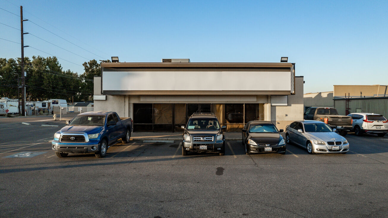 3606 W Clearwater Ave, Kennewick, WA 99336