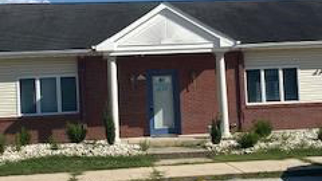 345 Lincoln Ave, Vineland, NJ 08360