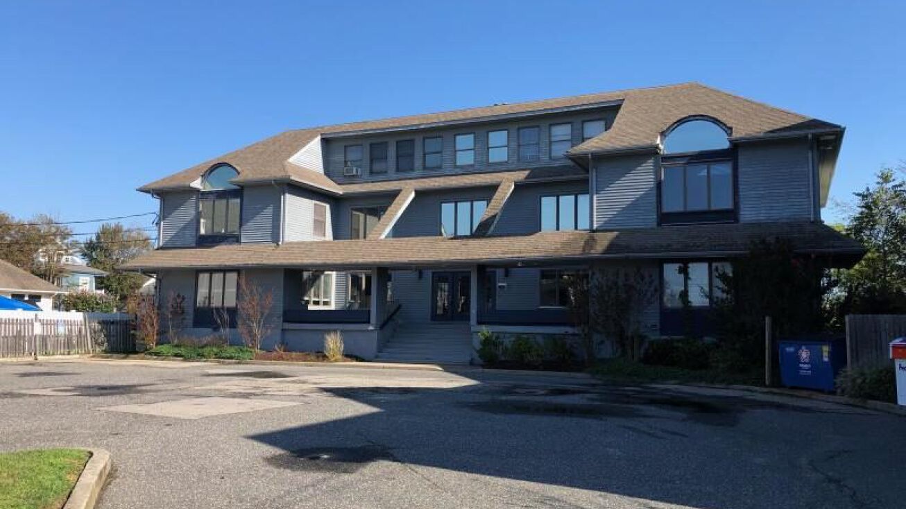 106 Bridge Ave, Bay Head, NJ 08742