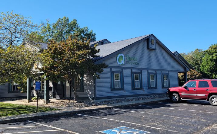 Pictures of Office property located at 754 S Cleveland Ave, Akron, OH 44312 for comps - image #1