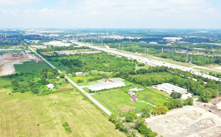 Pictures of Land property located at North Sam Houston Pkwy W, Houston, TX 77038 for sales - image #1