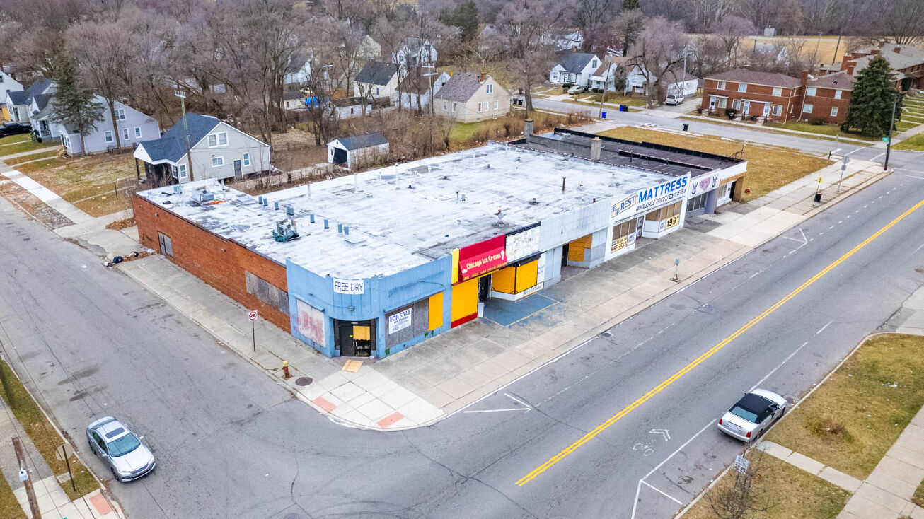 20801 W Chicago, Detroit, MI 48228 Retail Property for Sale 20801 W