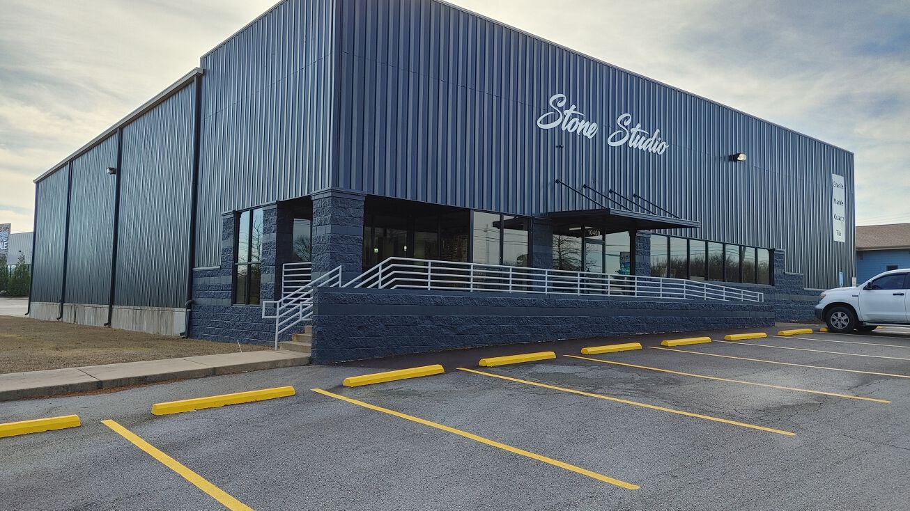 10400 Maumelle Blvd, North Little Rock, AR 72113 Industrial Property