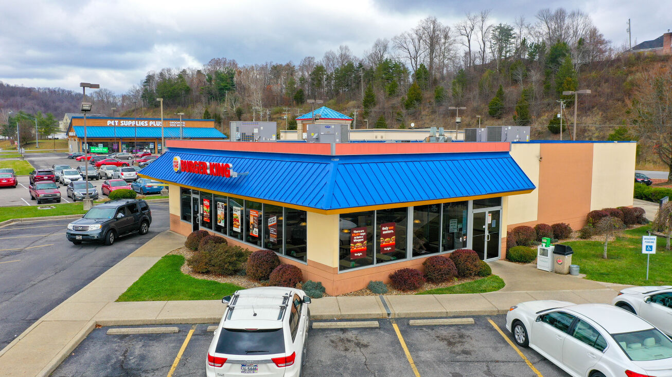 120 Mall Rd, Barboursville, WV 25504