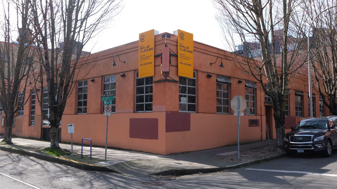 Pictures of Retail property located at 555 NW 12th Ave, Portland, OR 97209 for sales - image #1