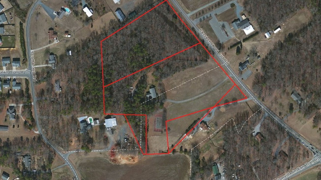 6309 Secrest Short Cut Rd, Lake Park, NC 28079