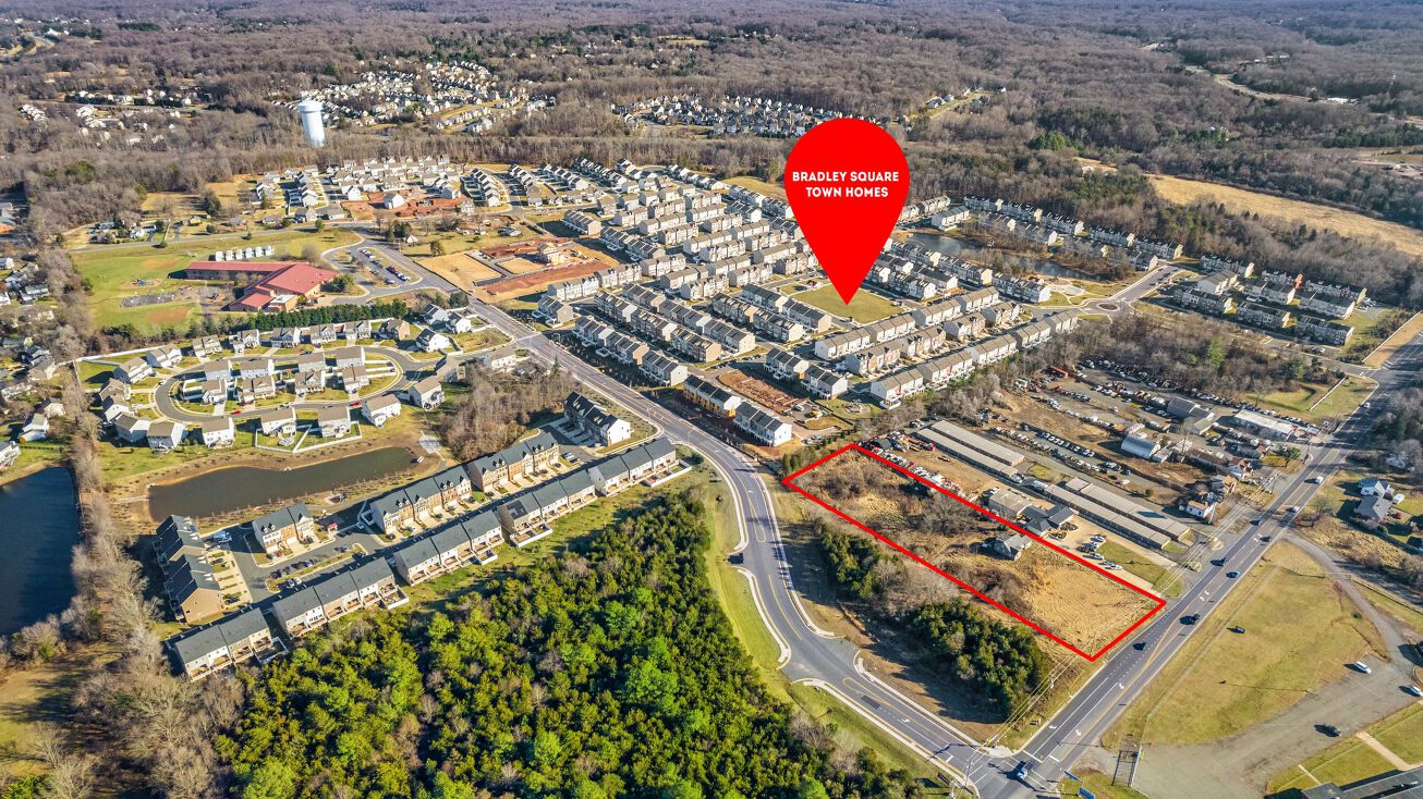 8913 Old Dominion Dr, Manassas, VA 20110