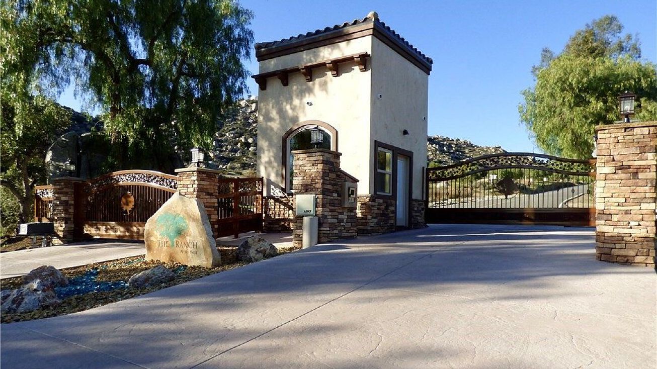 Sky Mesa Rd, Homeland, CA 92548