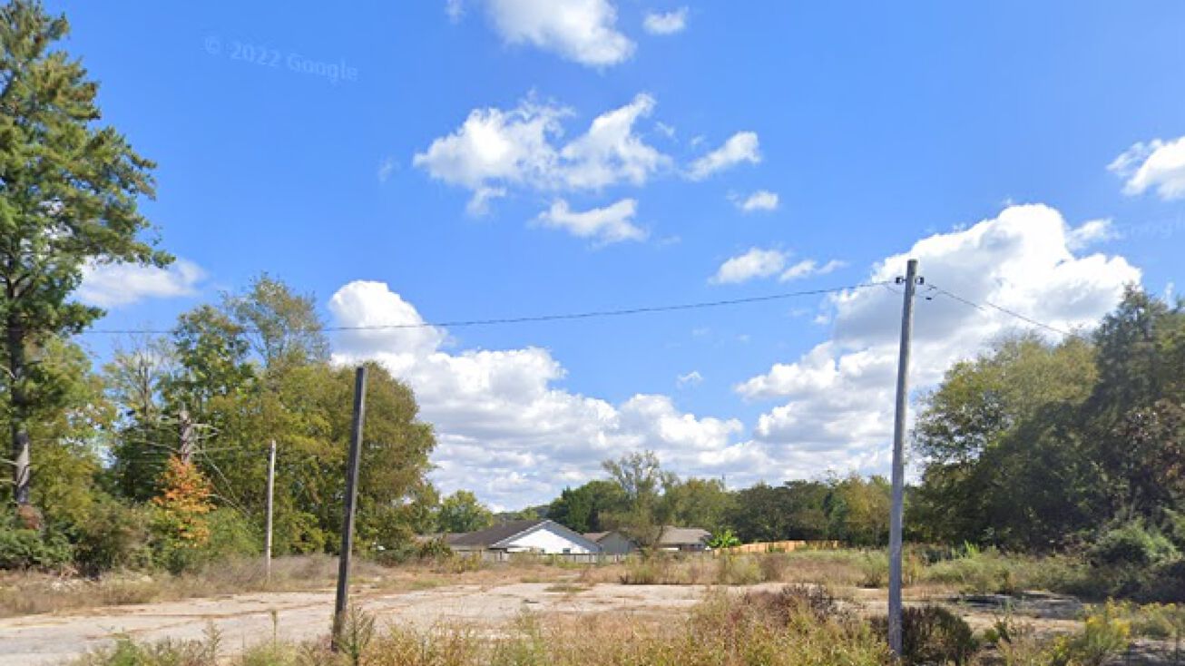 2738 E Broadway Ave, Maryville, TN 37804