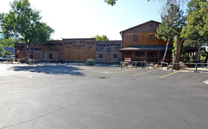 Pictures of Mixed Use, Multifamily, Retail property located at 445 Park Blvd, Ogden, UT 84401 for sales - image #1