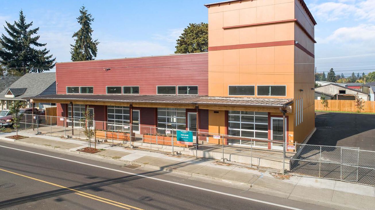 1031 NE Lafayette Ave, McMinnville, OR 97128