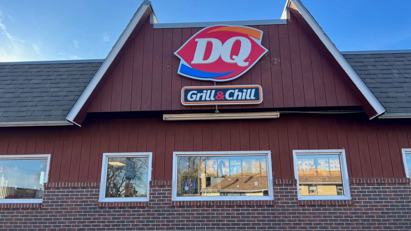 201 3rd St NW, Plainville, KS 67663