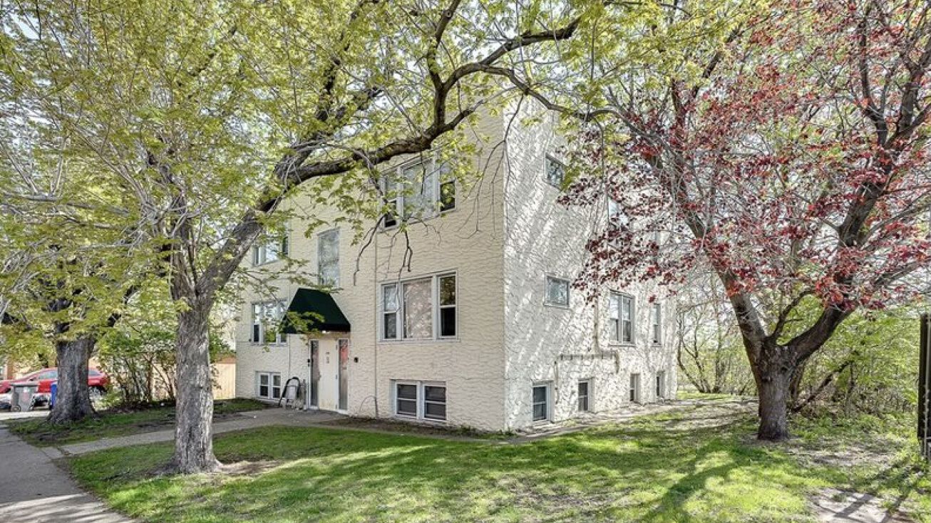380 N Dunlap St, Saint Paul, MN 55104