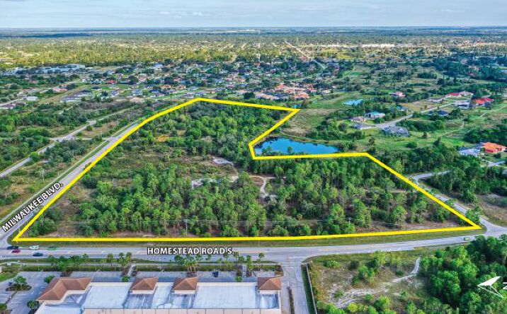 601 HOMESTEAD RD S Lehigh Acres FL 33974 APN: 164527140000F0000 | Crexi.com
