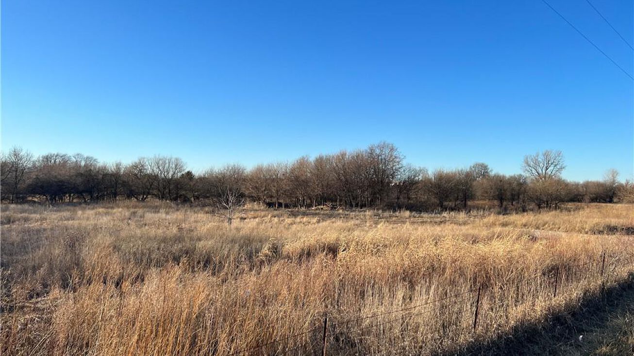 255th W ROCKVILLE Road, Louisburg, KS 66053