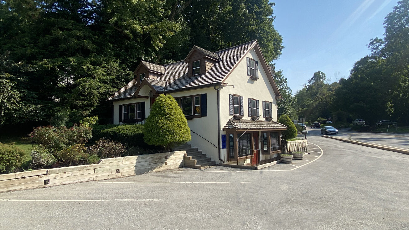 1570 Conestoga Rd, Chester Springs, PA 19425 Office Property for Sale