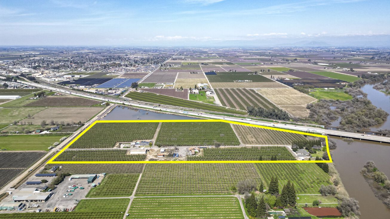 1710 Ave 388, Kingsburg, CA 93631