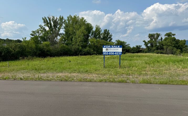 Pictures of Land property located at Keokuk Ave, Lakeville, MN 55044 for sales - image #1