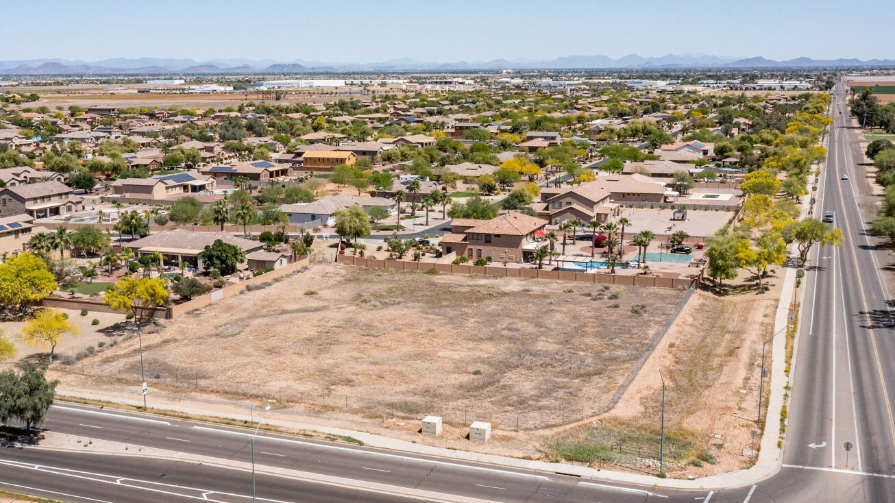 14676 W Peoria Ave, Surprise, AZ 85379