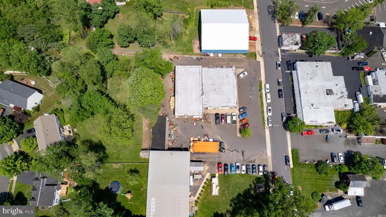 190 S Clinton St, Doylestown, PA 18901 Retail Property for Sale 190