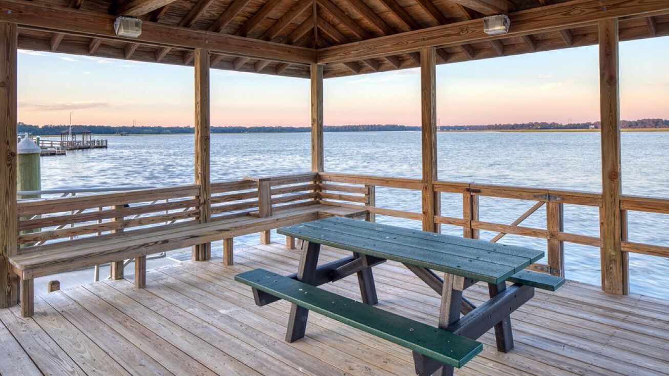 20 Rose Dhu Glen Dr, Savannah, GA 31419