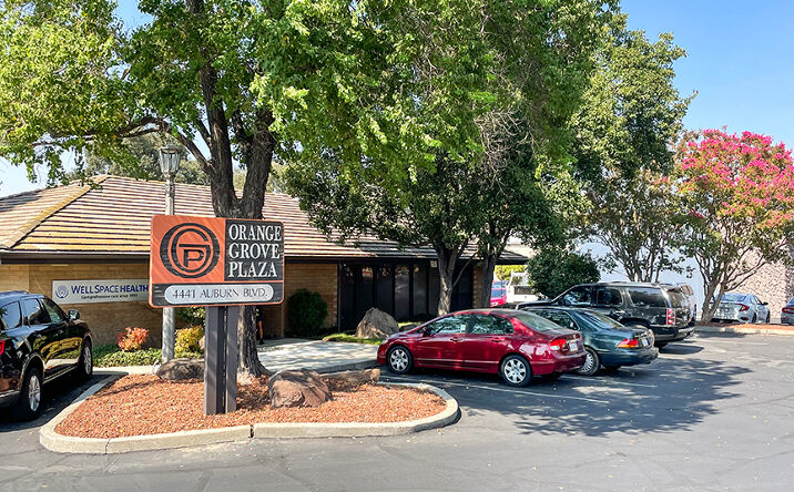 Pictures of Office property located at 4441 Auburn Blvd, Sacramento, CA 95841 for sales - image #1