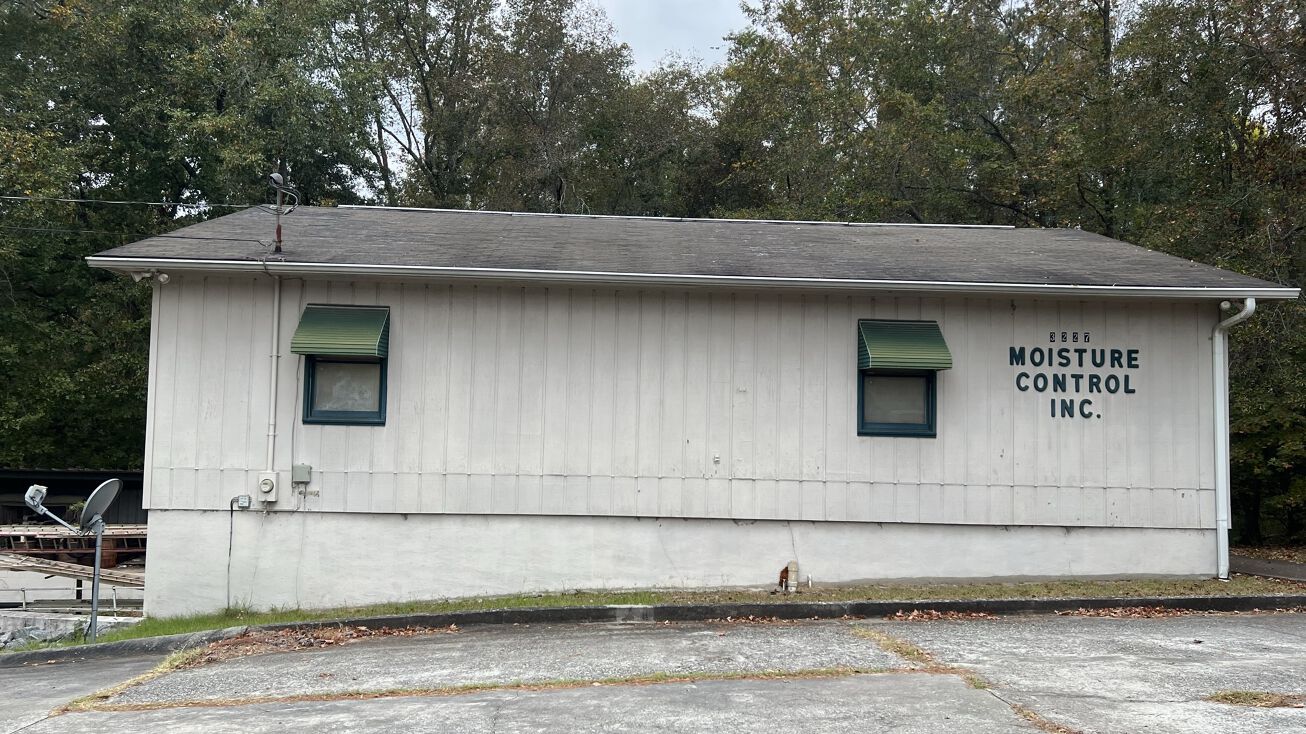 3227 Gray Hwy, Gray, GA 31032