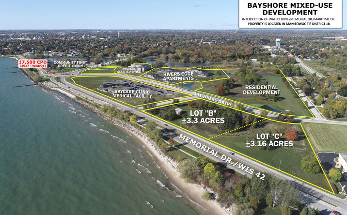Pictures of Office property located at 1201 Bayshore Dr, Manitowoc, WI 54220 for sales - image #1