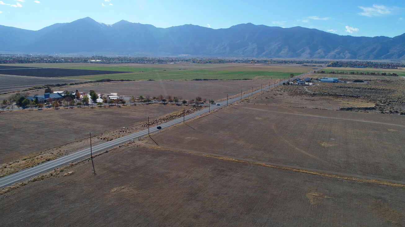 1701 Buckeye Rd, Gardnerville, NV 89410