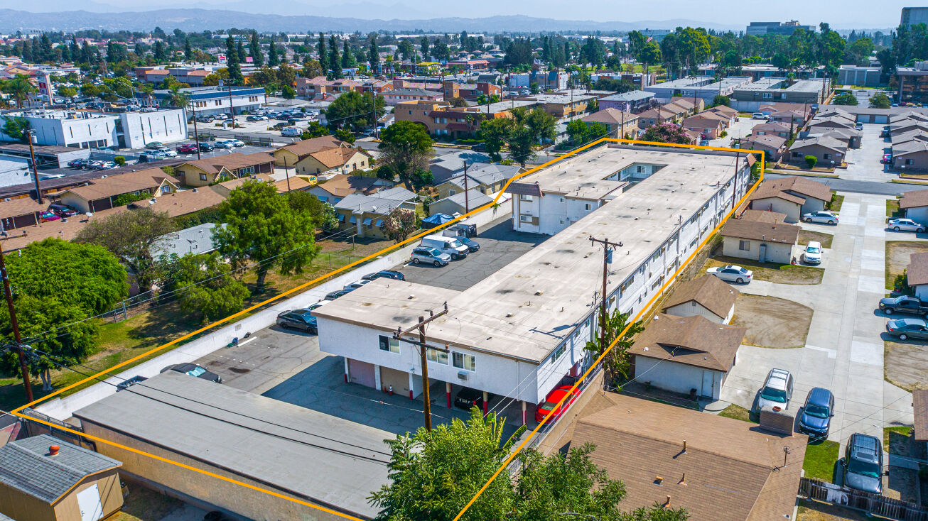12705 Kalnor Ave, Norwalk, CA 90650 Multifamily Property for Sale