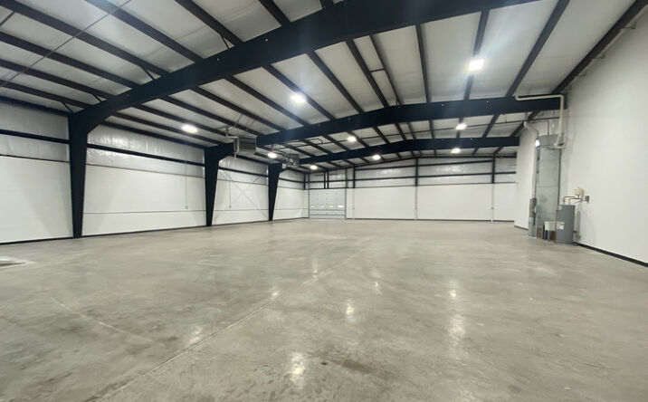 Pictures of Office, Industrial property located at 1920 Losantiville Ave, Cincinnati, OH 45237 for comps - image #1