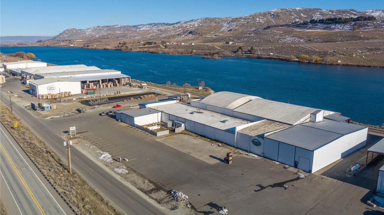 475 Industrial Way, Pateros, WA 98846