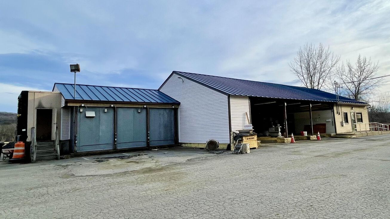 59 & 61 Potter Industrial Drive, Westminster, VT 051589763