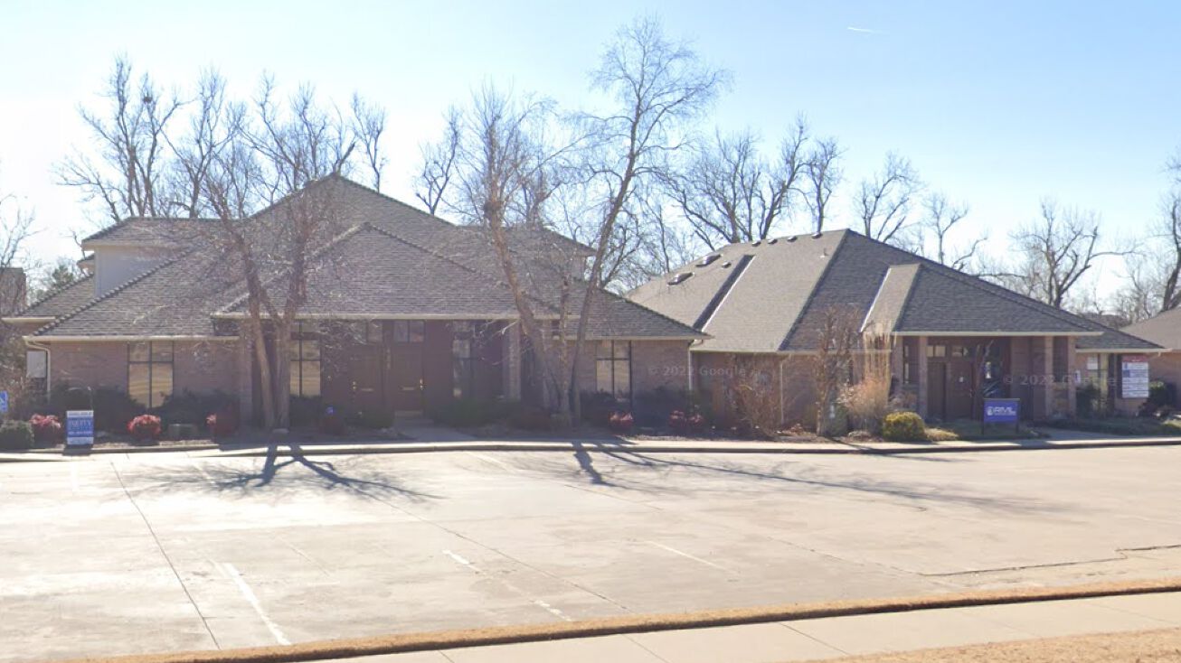 428 W 15th St, Edmond, OK 73013 Office Property for Sale 2 Fully