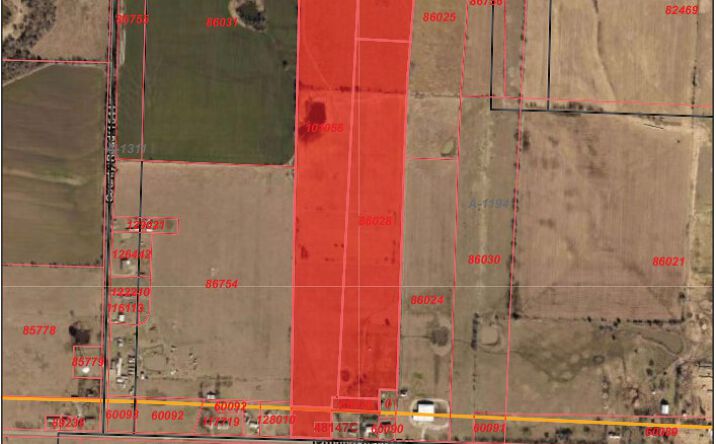 Pictures of Land property located at US-82, Bonham, TX 75418 for sales - image #1