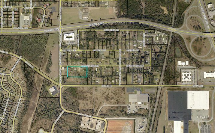 Pictures of Land property located at 108 Virginia Dare Dr, Warner Robins, GA 31088 for sales - image #1
