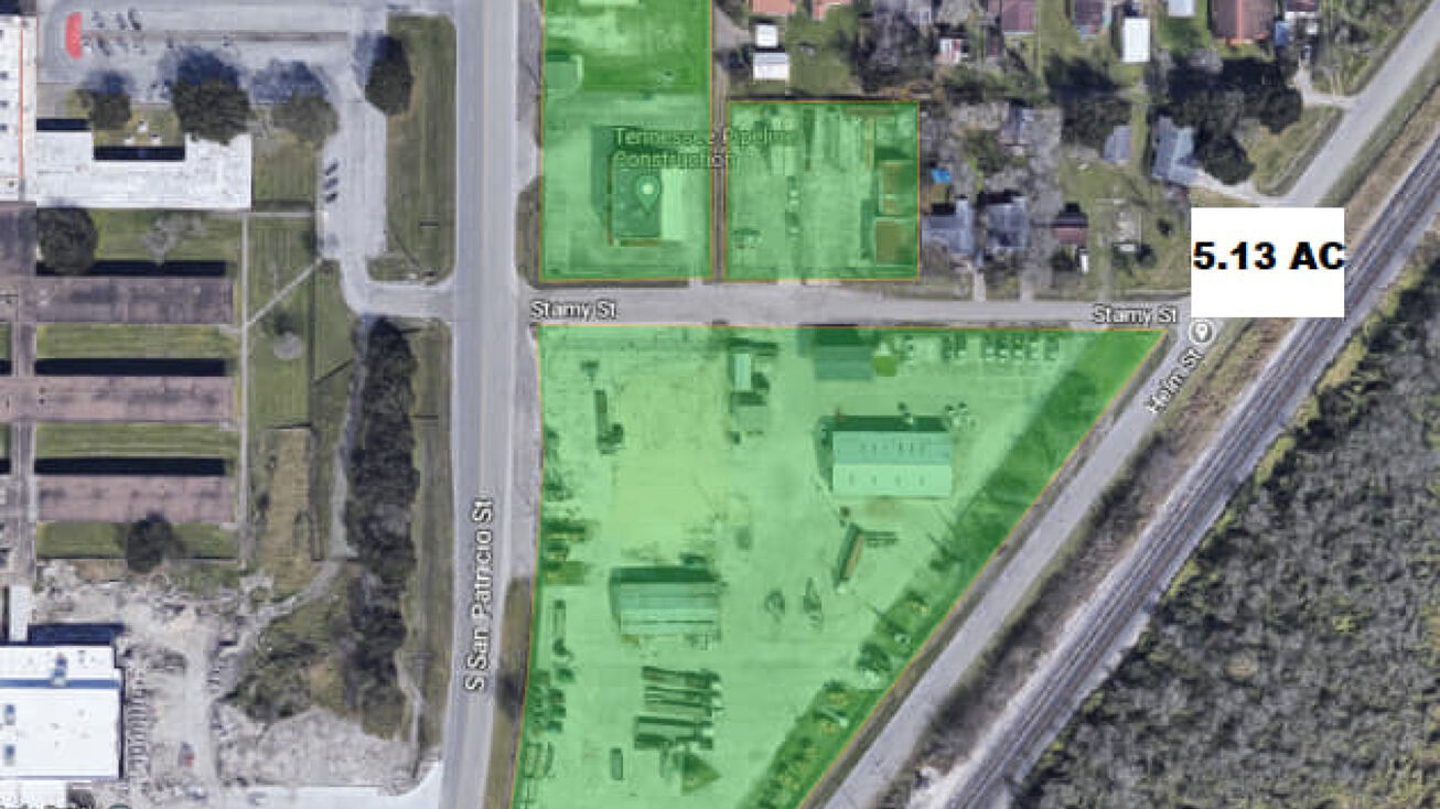 Pictures of Industrial property located at 917 US-77 BUS, Sinton, TX 78387 for sales - image #1