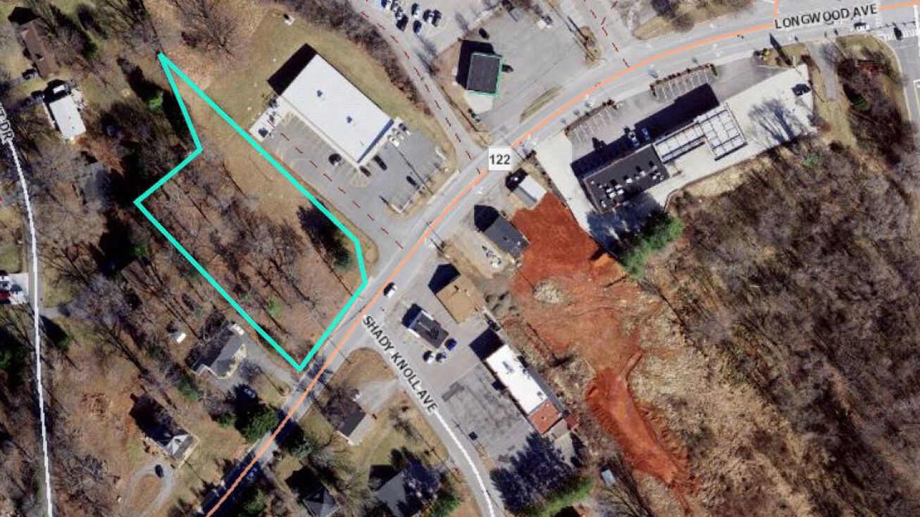 1503 Longwood Ave, Bedford, VA 24523