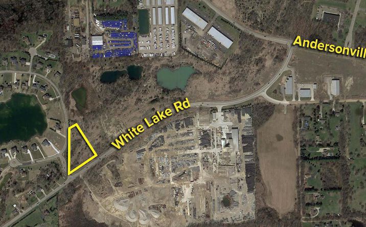 Pictures of Land property located at White Lake Rd, White Lake charter Township, MI 48383 for sales - image #1