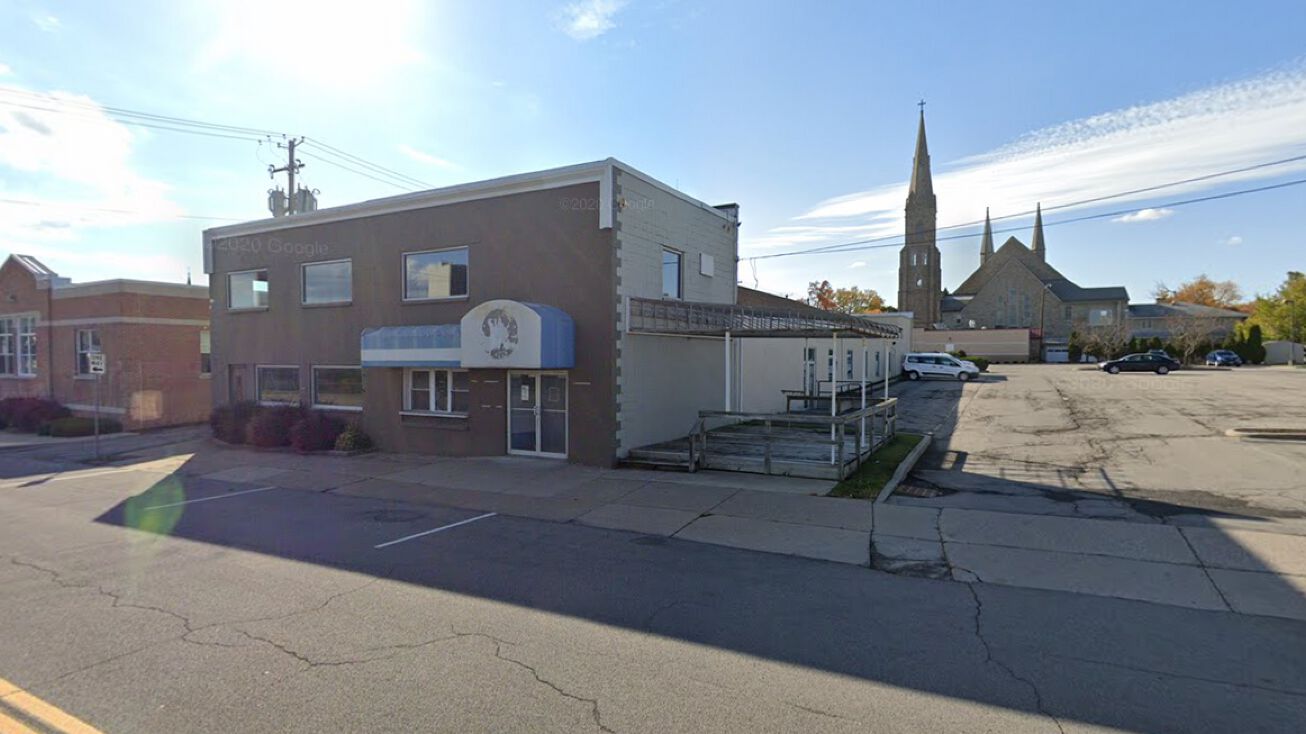 20 Lock St, Lockport, NY 14094