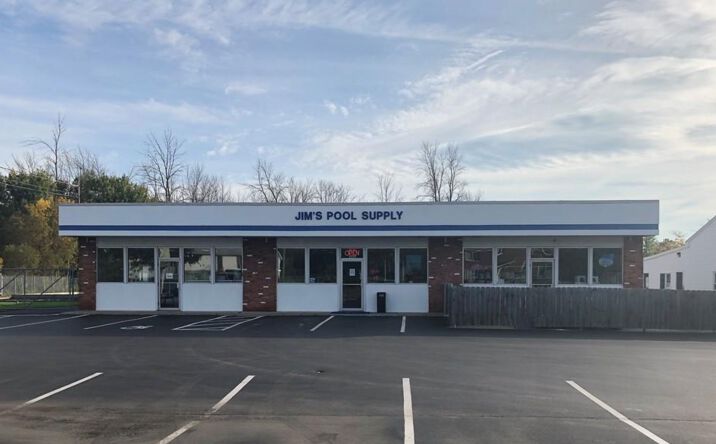 Pictures of Retail property located at 6640 Lincoln Ave, Lockport, NY 14094 for sales - image #1