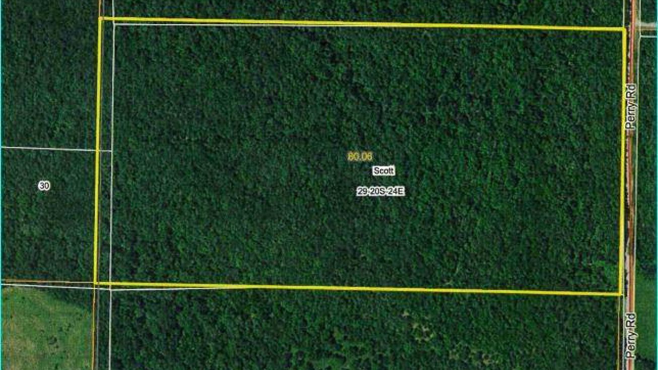 000 Perry Road, La Cygne, KS 66040